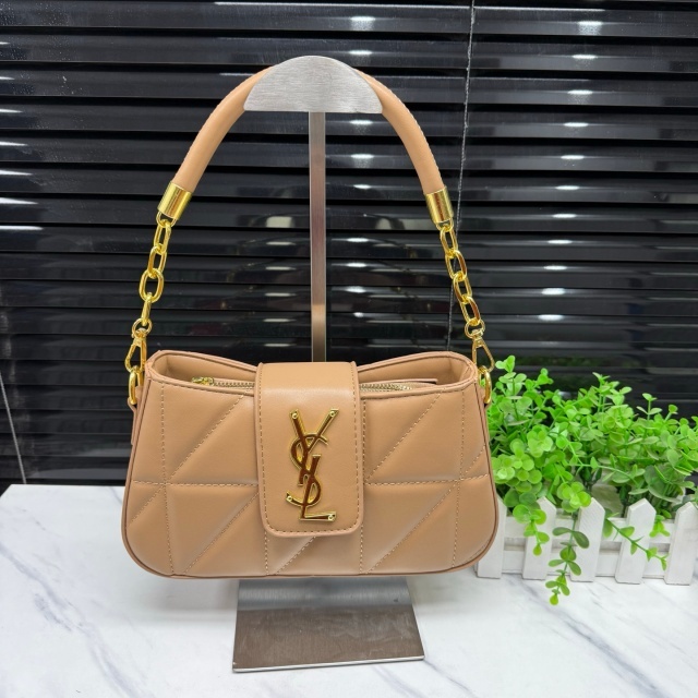 Fashion Metal Logo Leather Women Purses