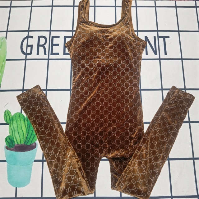 Fashion Velvet Sleeveless Jumpsuit