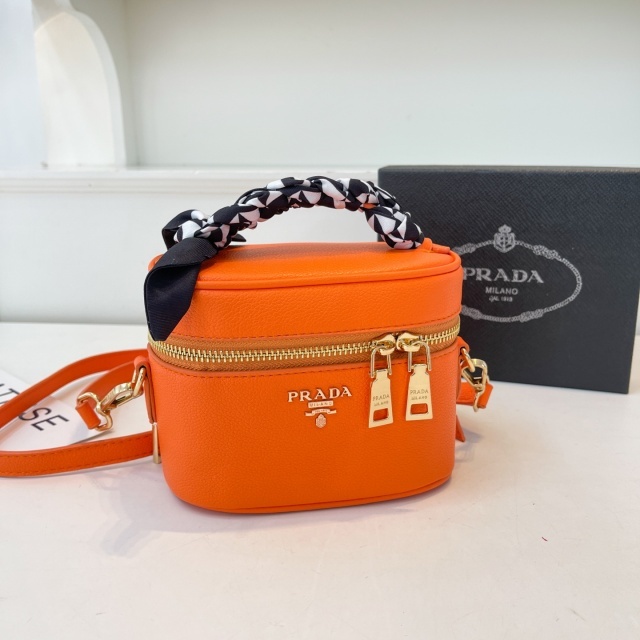 Fashion Logo Women Leather Crossbody Makeup Bags