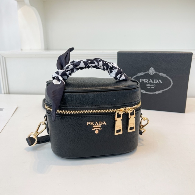 Fashion Logo Women Leather Crossbody Makeup Bags