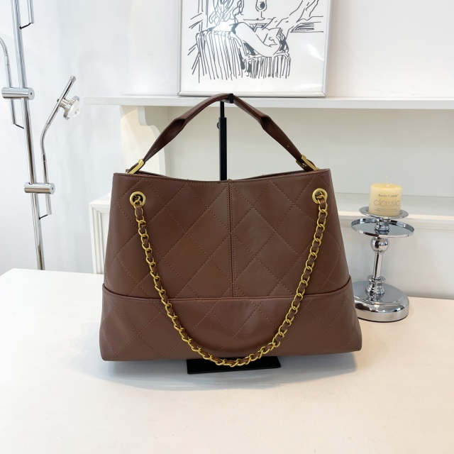 Fashion Metal Logo Women Handbags