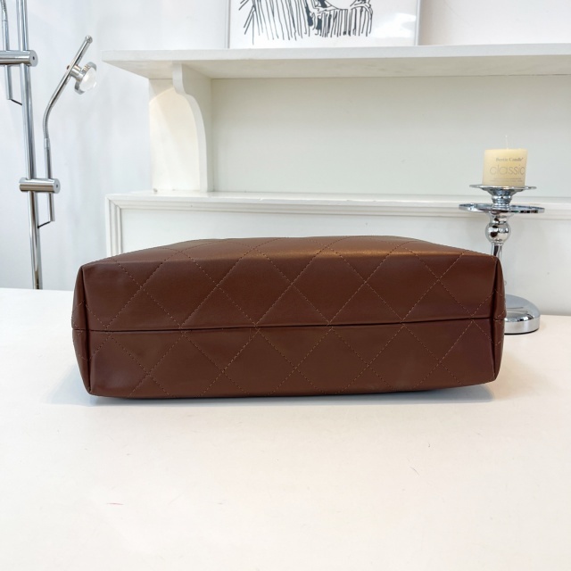 Fashion Metal Logo Women Handbags