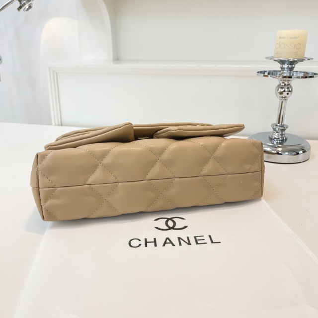 Metal Logo Leather Fashion Purses