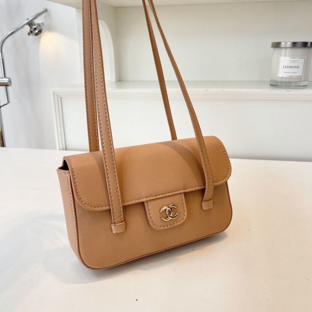 Metal Logo Leather Messenger Bags