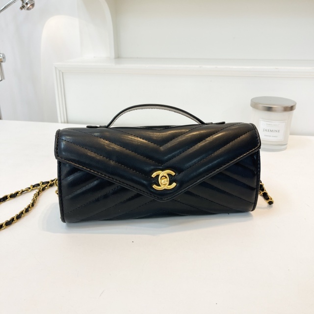 Metal Logo Leather Women Messenger Bags
