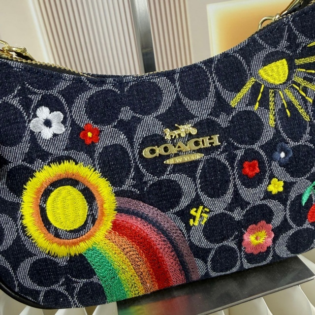 Fashion Logo Women Crossbody Handbags