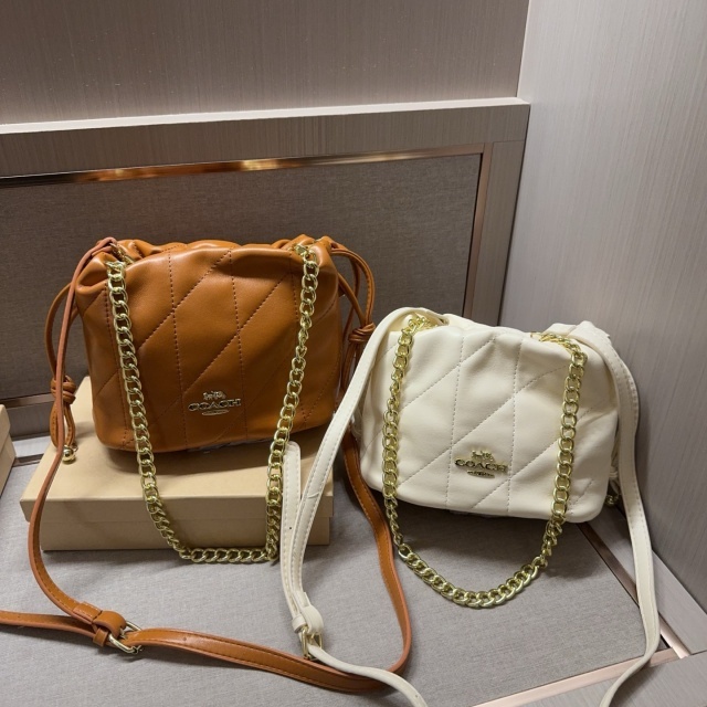 Metal Logo Fashion Leather Bucket Bags