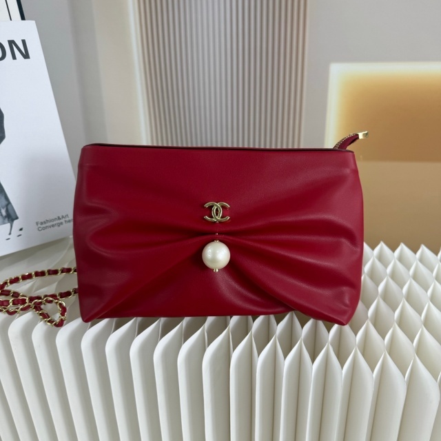 Pearl Fashion Leather Chained Messenger Bags