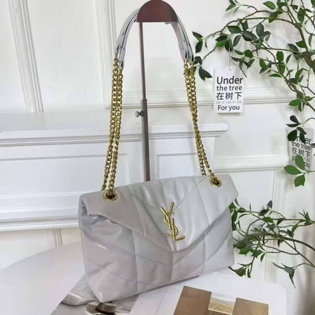 Metal Logo Leather Fashion Women Handbags