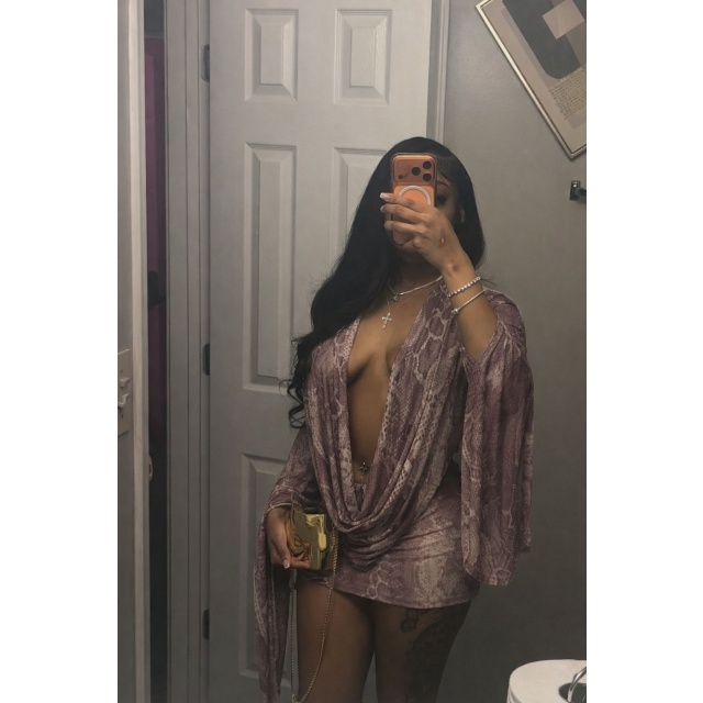 Printed Plunging V Neck Bodycon Dress