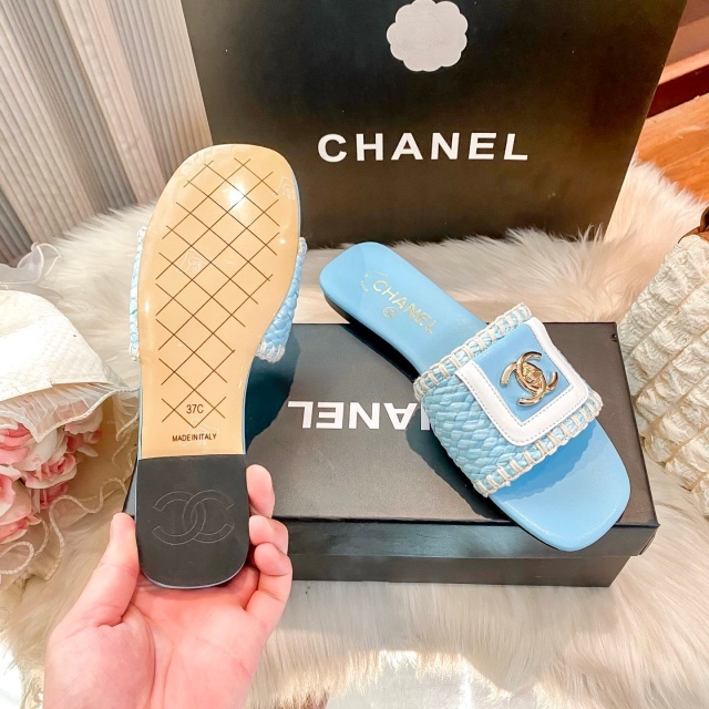 Fashion Metal Logo Luxury Women Flat Slides