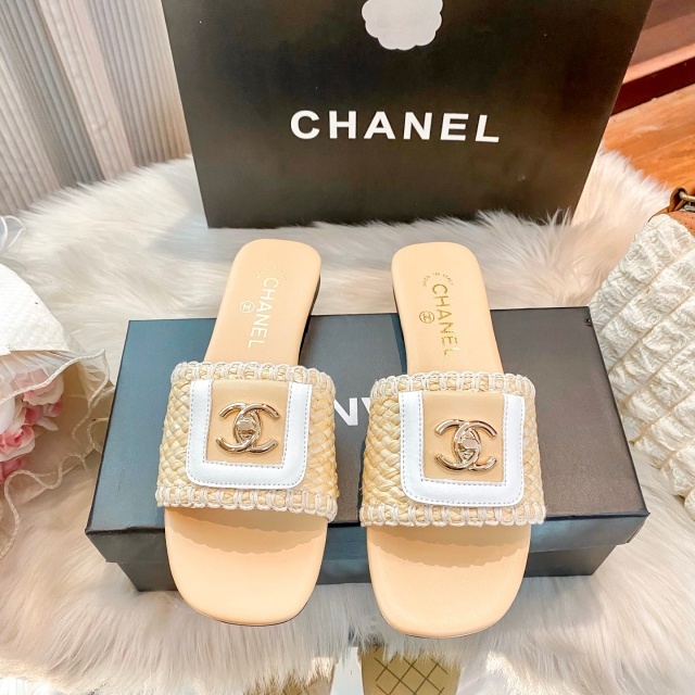 Fashion Metal Logo Luxury Women Flat Slides