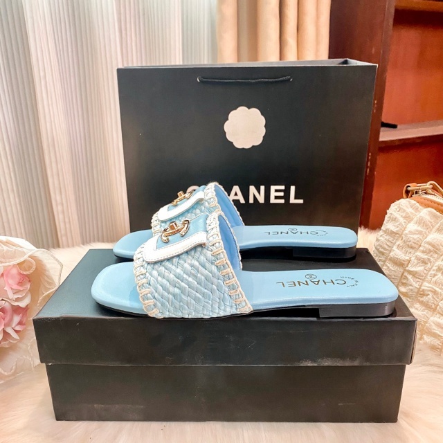 Fashion Metal Logo Luxury Women Flat Slides
