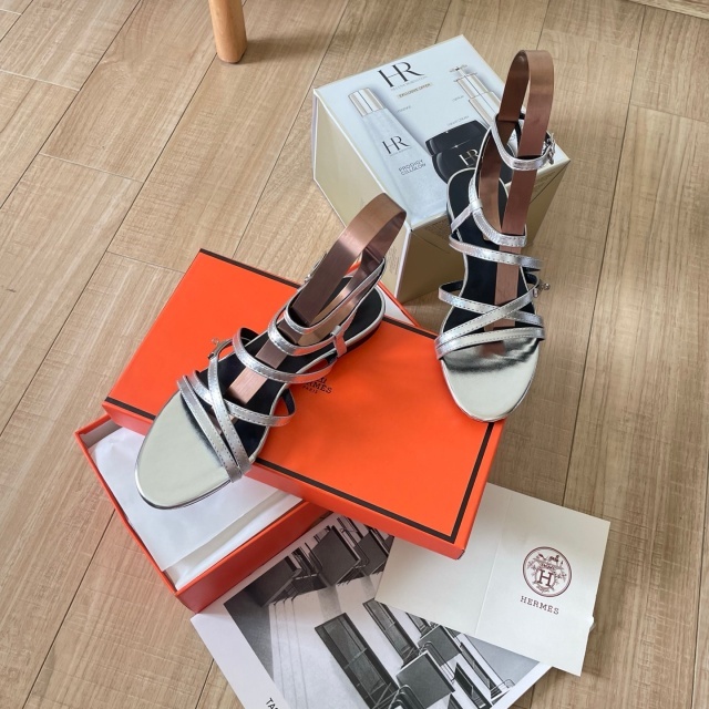 Luxury Fashion Women Sexy Hollow Out Flat Sandals