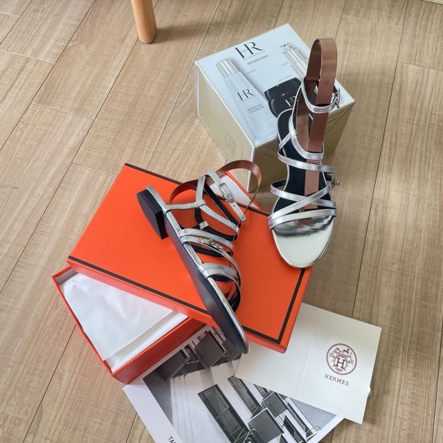 Luxury Fashion Women Sexy Hollow Out Flat Sandals