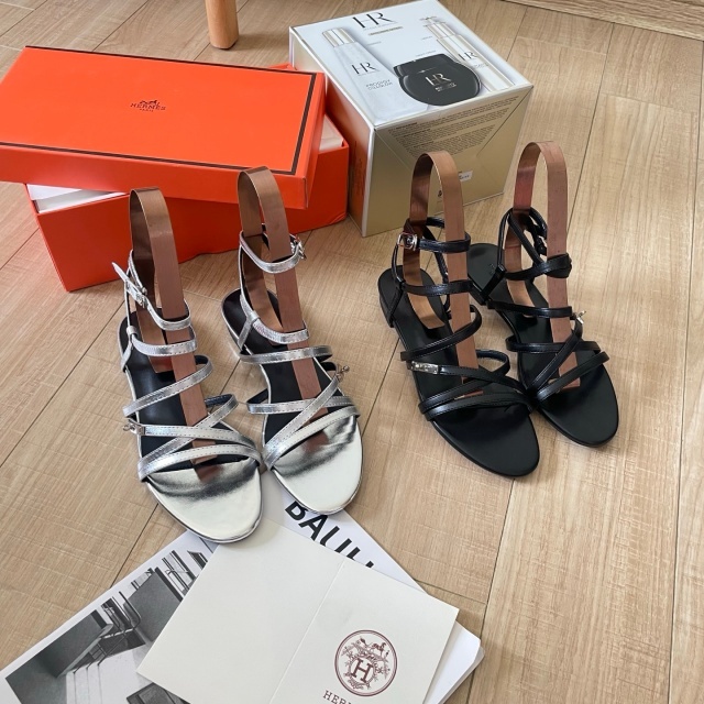 Luxury Fashion Women Sexy Hollow Out Flat Sandals