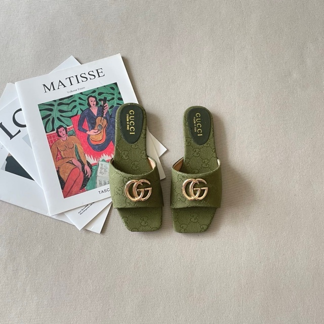Metal Logo Fashion Women Flat Slides