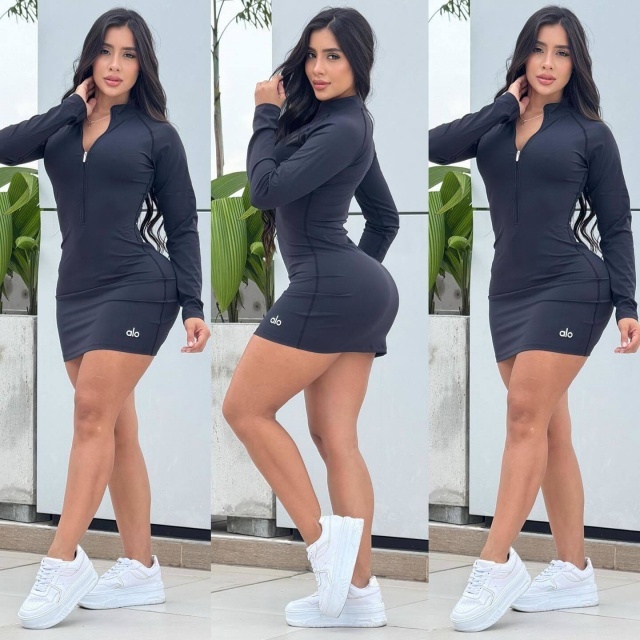 Solid Color Long Sleeve Zipper Up Slim Fit Dress