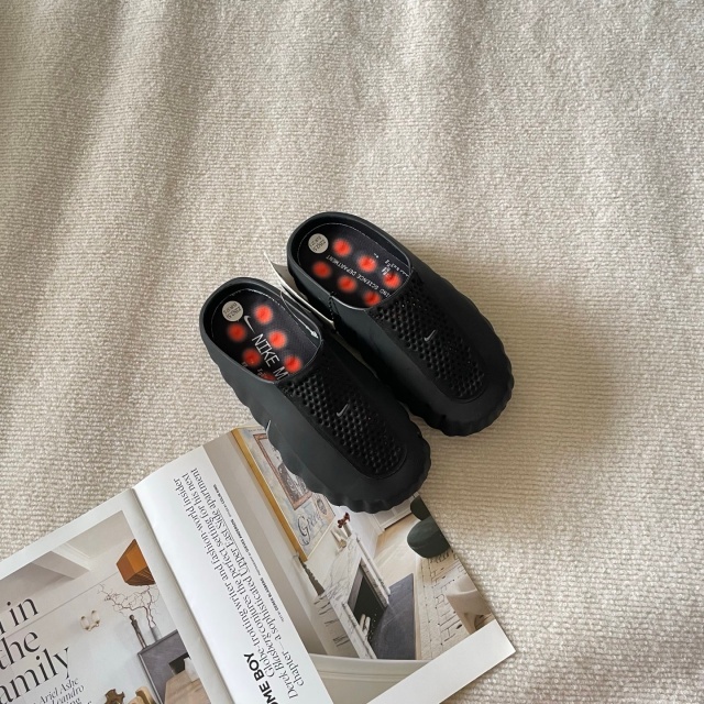 Summer Fashion Hollow Out Breathable Unisex Crocs Shoes