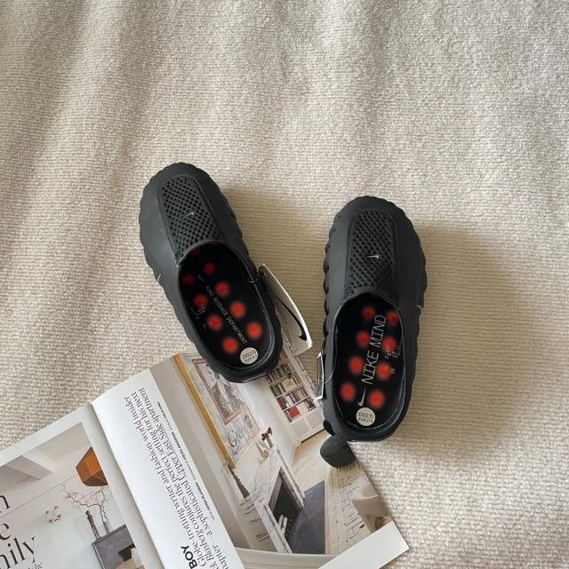 Summer Fashion Hollow Out Breathable Unisex Crocs Shoes