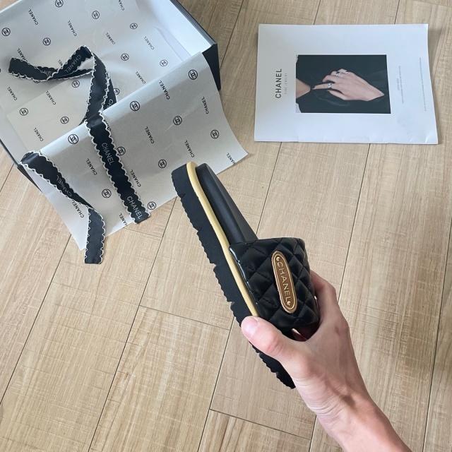 Luxury Fashion Velcro Unisex Casual Slides