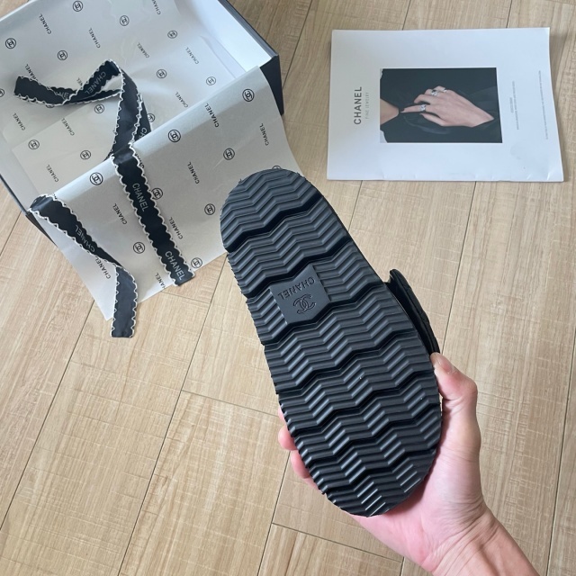 Luxury Fashion Velcro Unisex Casual Slides