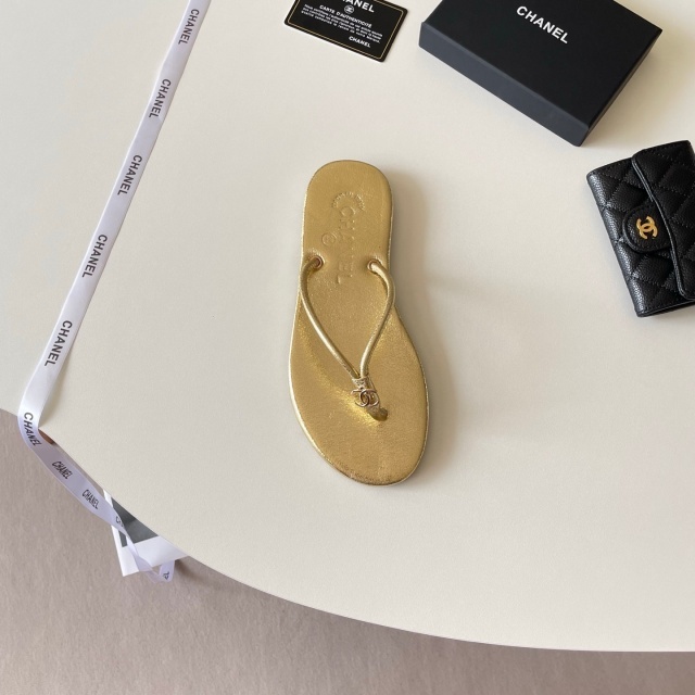 Fashion Logo Women Beach Flip-Flops Shoes