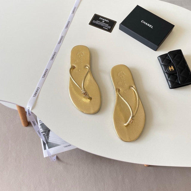 Fashion Logo Women Beach Flip-Flops Shoes