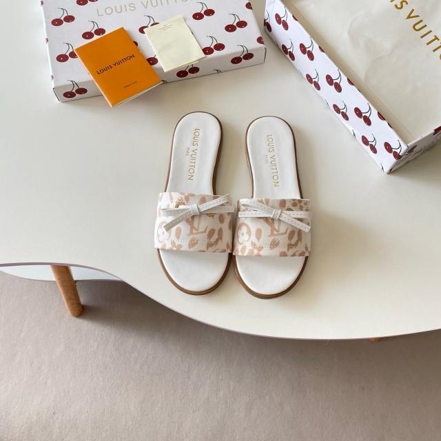 Luxury Fashion Women Flat Slides