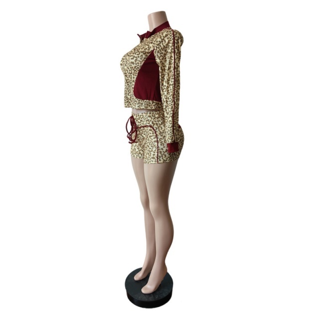 Leopard Printed Color Block Jacket Top 2 Pieces Short Set