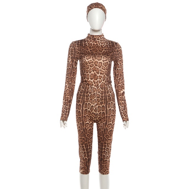 Leopard Printed Slim Fit Midi Pant Set
