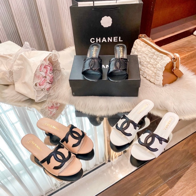 Fashion Leather Women Chunky Sandals