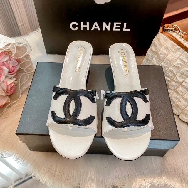 Fashion Leather Women Chunky Sandals