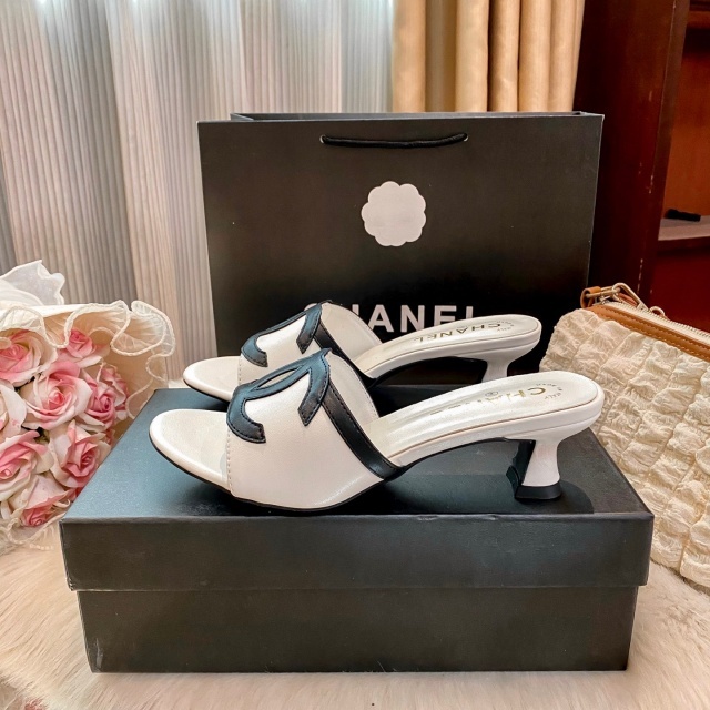 Fashion Leather Women Chunky Sandals