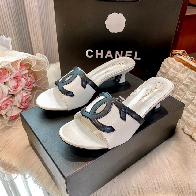 Fashion Leather Women Chunky Sandals