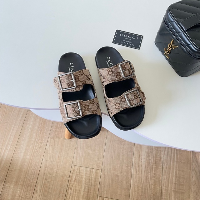 Luxury Fashion Buckle Strap Flat Slides