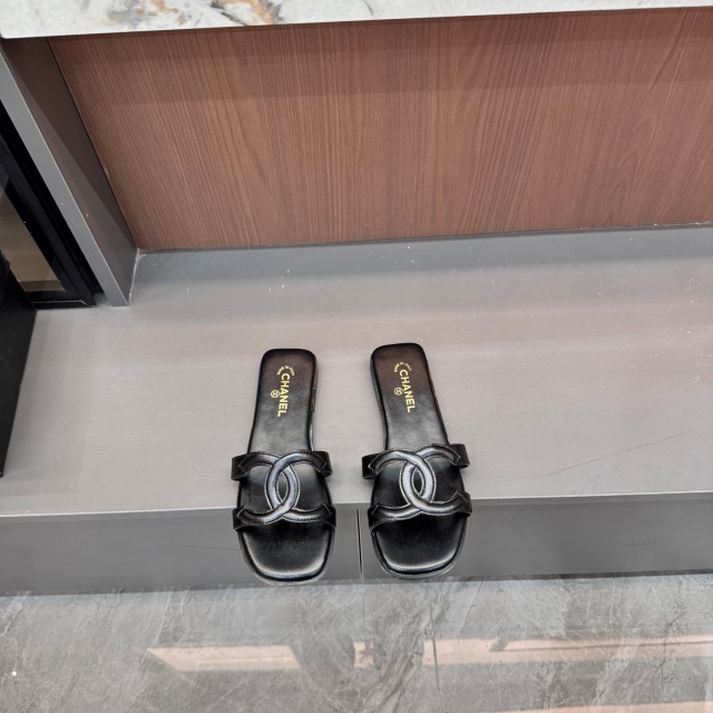 Fashion Leather Hollow Out Flat Slides