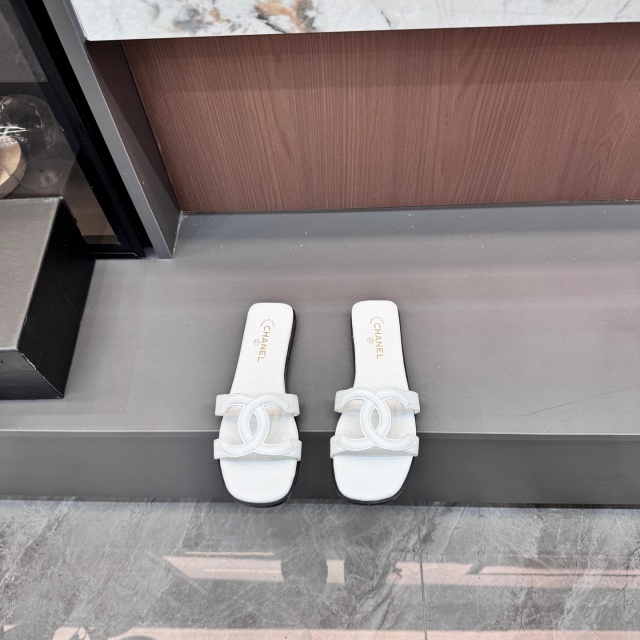 Fashion Leather Hollow Out Flat Slides