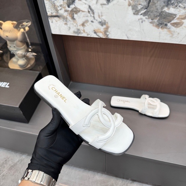 Fashion Leather Hollow Out Flat Slides