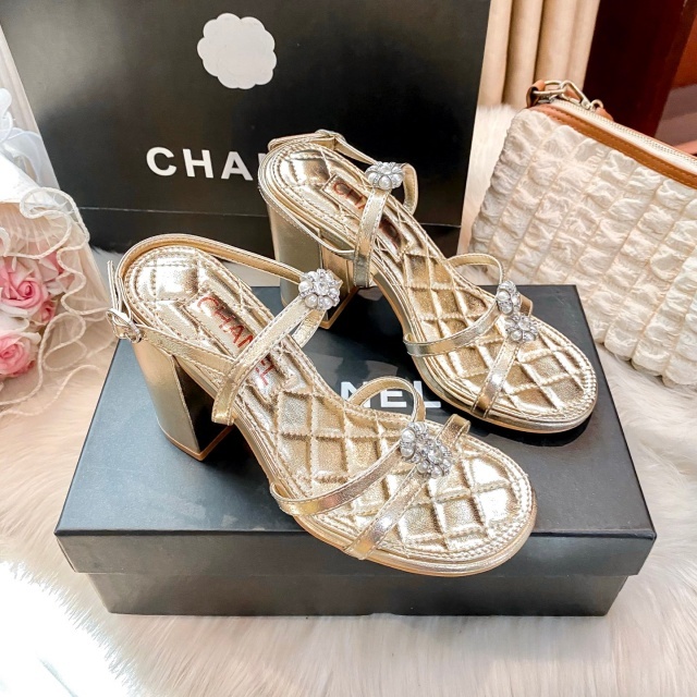 Luxury Fashion Women Hollow Out Chunky Sandals