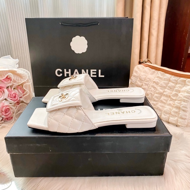 Metal Logo Luxury Women Casual Slides