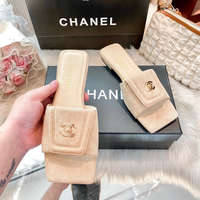 Metal Logo Luxury Women Casual Slides