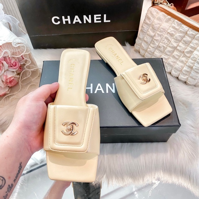 Metal Logo Luxury Women Casual Slides