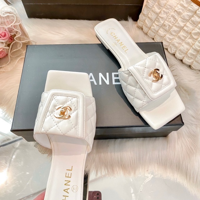 Metal Logo Luxury Women Casual Slides