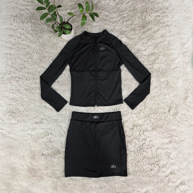Sport Fashion Zipper Jacket Top Shorts Skirt Set