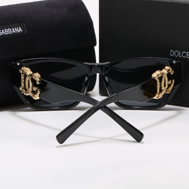 Chic Luxury Fashion Glasses
