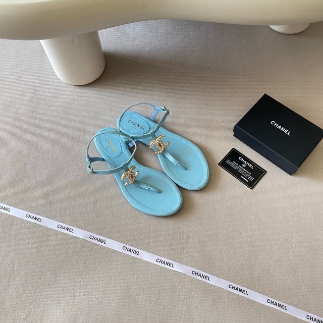 Luxury Fashion Women Flip-Flops Sandals