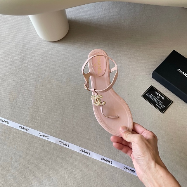 Luxury Fashion Women Flip-Flops Sandals