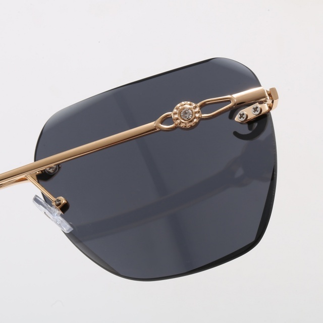 Square Frameless Luxury Glasses