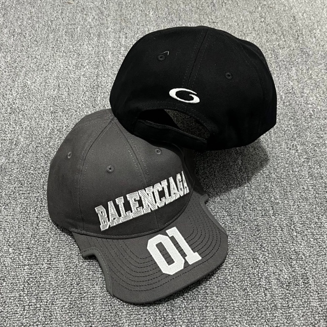 Fashion Cut Out Unisex Baseball Caps